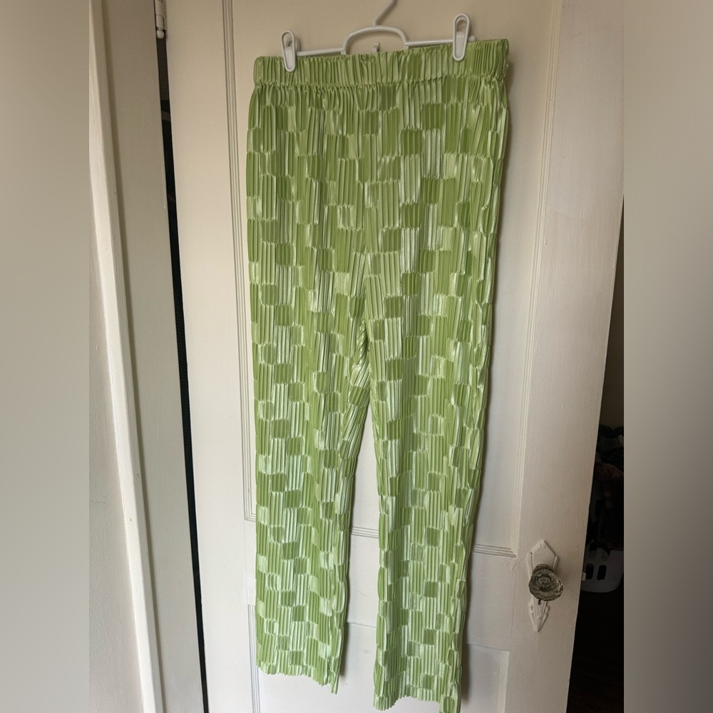 Green Pants
